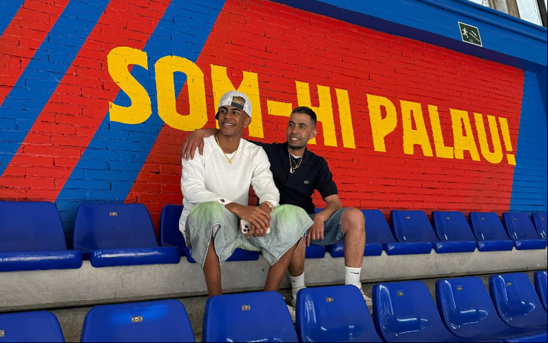 Lamine Yamal e seu pai no Barcelona (Foto: Reprodução/Instagram)