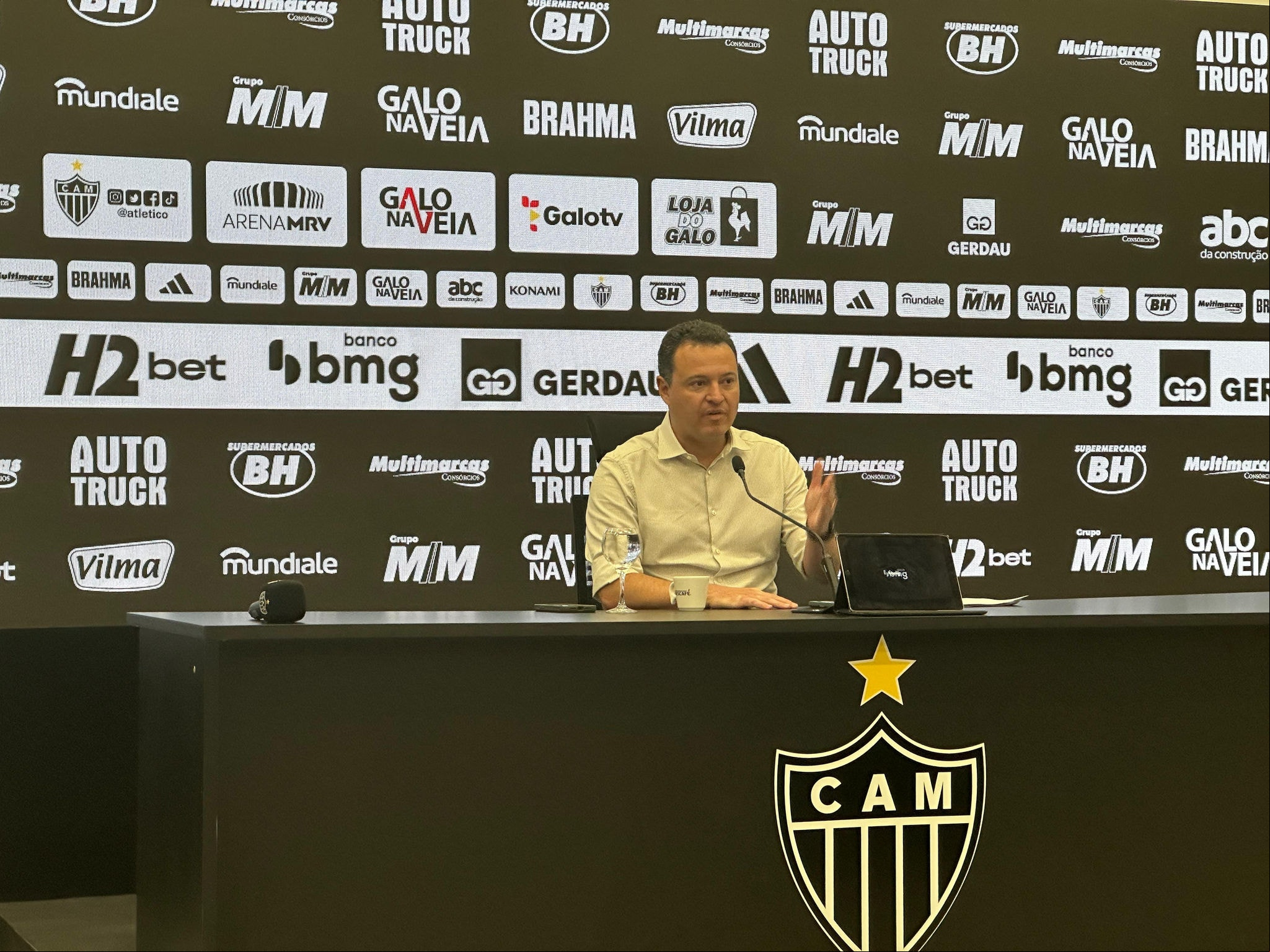 'Não teremos janela abundante no meio do ano', afirma Rafael Menin sobre reforços do Atlético 