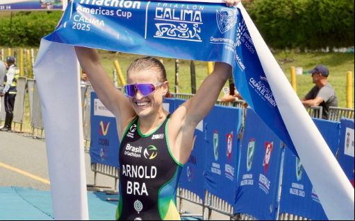 Djenyfer Arnold, non Pan-Americano de Triatlo de Calima (foto: instagram Djenyfer Arnold)