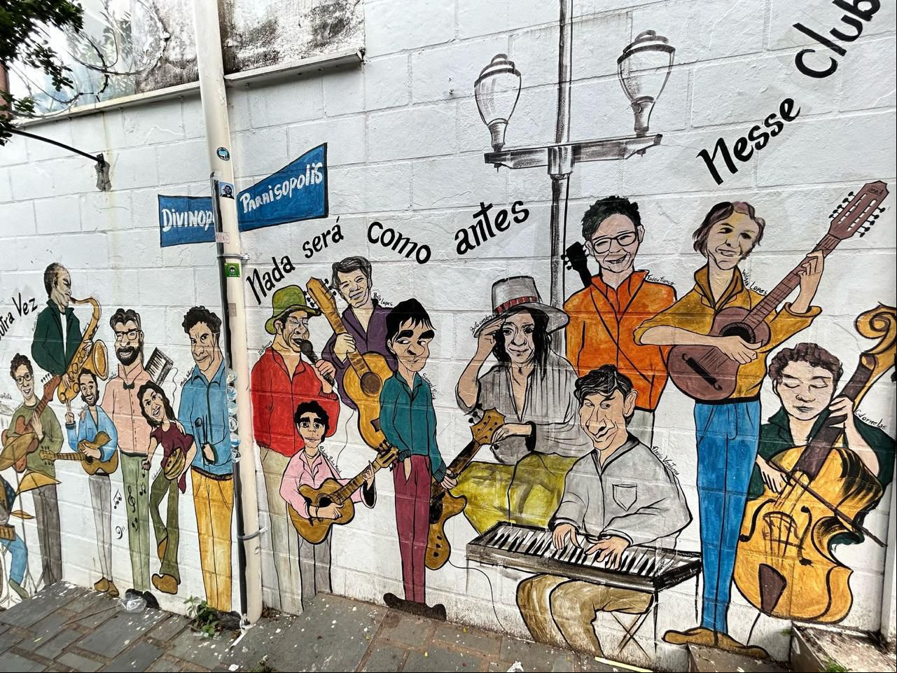 Mural dedicado a músicos mineiros