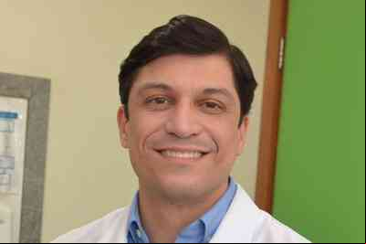 Presidente da Sociedade Brasileira de Geriatria e Gerontologia, Marco Túlio Gualberto Cintra é médico geriatra e professor da UFMG